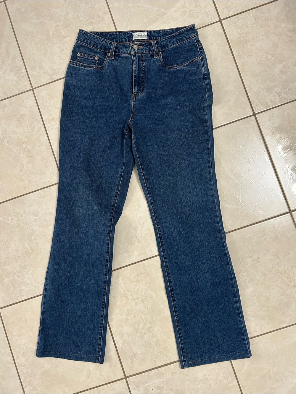 Classic Straight-Leg Jeans in Deep Blue